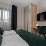 Olivia & Navy, Apartamento *
