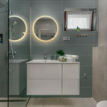 Appartement Olivia & Navy,