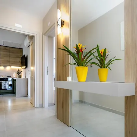 Olivia & Navy, Appartement *
