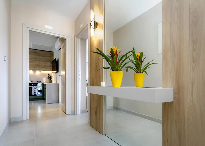 Olivia & Navy, Appartamento *